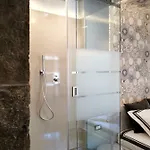 Luxury 아파트 *